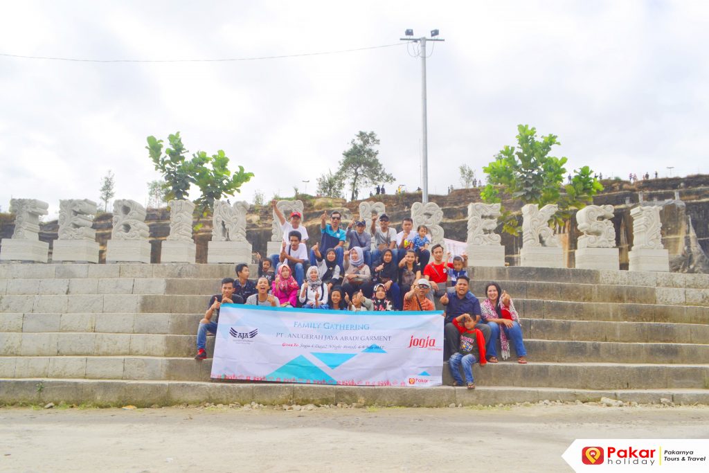 WISATA TEBING BREKSI