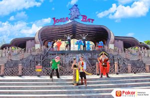 JogjaBay waterpark Pirates Adventure yang saat ini masih dalam proses pembangunan dan telah diresmikan oleh Gubernur DIY Sri Sultan Hamengkubono pada tanggal 20 Desember 2015 dan di klaim sebagai merupakan taman wisata air terbaru satu satunya di Indonesia dengan mengusung tema bajak laut yang memadukan unsur Pulau Jawa dan Eropa