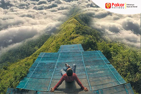 puncak gunung telomoyo