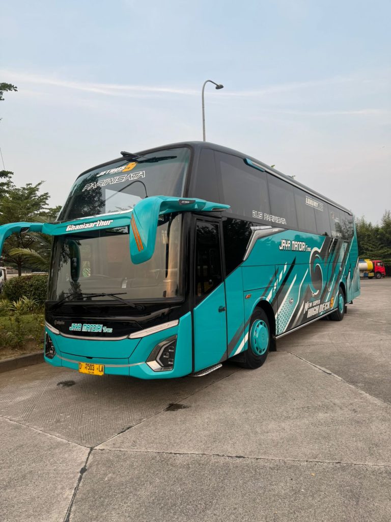 SEWA BUS JAKARTA LEMBANG