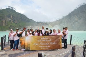 WISATA CIWIDEY BANDUNG
